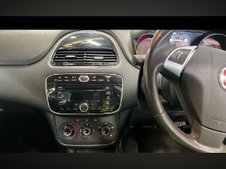 /photos/11431/0d3273c9-7613-4114-ae45-f62e0ae4958f_i320x240.jpg