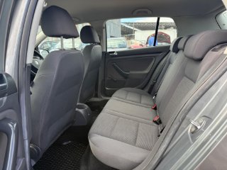 /photos/11431/1e07cb36-da1b-4082-a2ab-4c820033d91f_i320x240.jpg