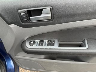 /photos/11431/4a340215-6bc7-421e-90f6-5775419a9d60_i320x240.jpg