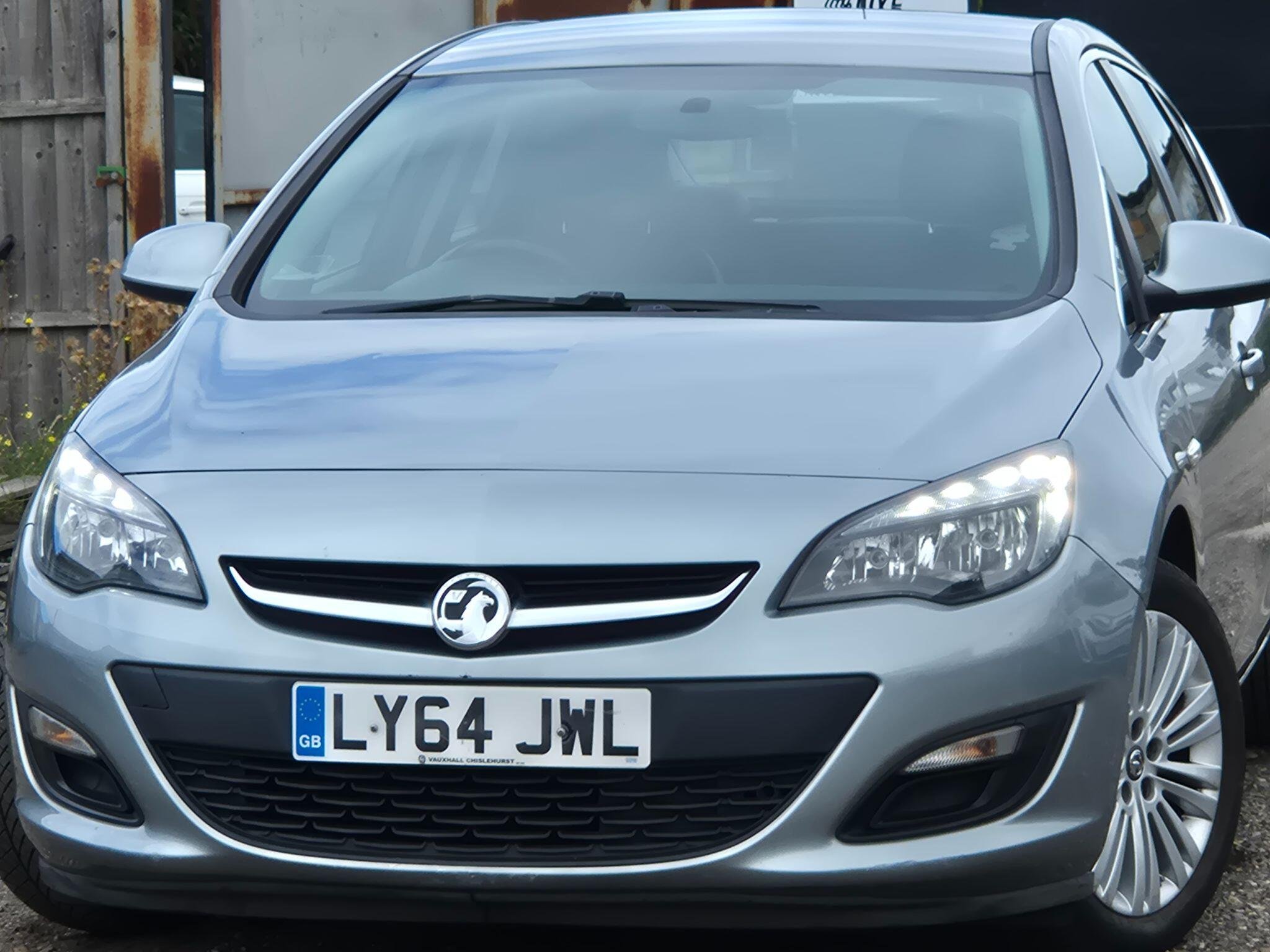 2015 Vauxhall Astra