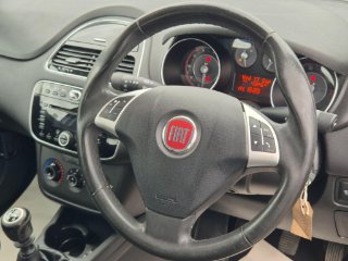 /photos/11431/aef33e4e-4908-4473-8a32-d7c7fd825ee2_i320x240.jpg
