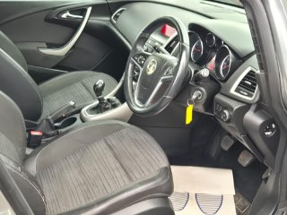 /photos/11431/c939e1aa-1231-4364-ad71-fe9ec3658f25_i320x240.jpg