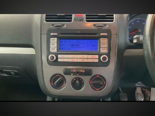 /photos/11431/d22188f2-6ecc-4fac-b9c9-08618f1b9d2c_i320x240.jpg