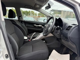 /photos/11431/d658a23b-0844-44b7-8bac-9407c80e78f1_i320x240.jpg