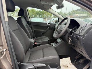/photos/11431/e30722f9-14b0-4b89-abf4-0aef15f16e6b_i320x240.jpg